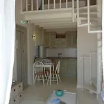 Katikies Manis Lägenhet