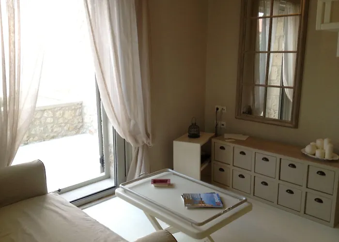 Katikies Manis Apartament *