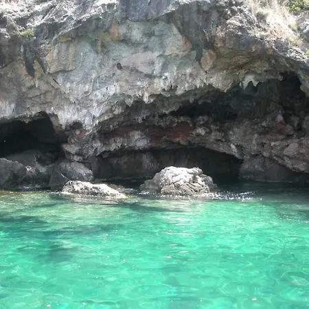 Katikies Manis * Кардамили