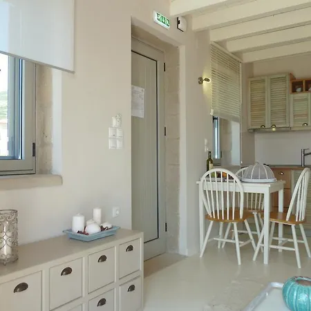 Katikies Manis Apartment Kardamyli