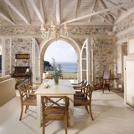 Katikies Manis Апартаменты