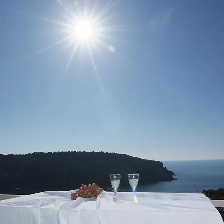 Апартаменты Katikies Manis *