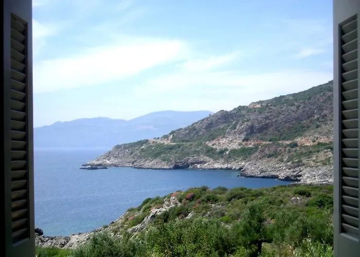 Katikies Manis Lägenhet *