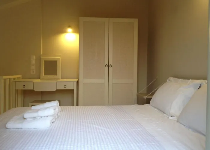 Apartament Katikies Manis